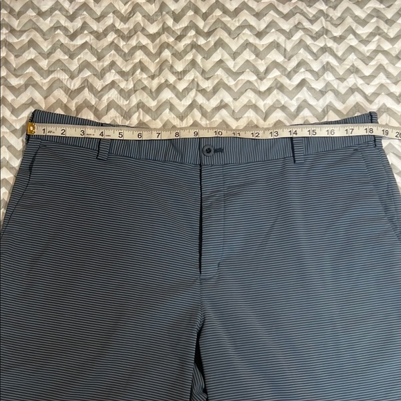 Nike Golf Tour Performane Dri-Fit Blue Grey Striped Men's Shorts sz 38 - Picture 5 of 10